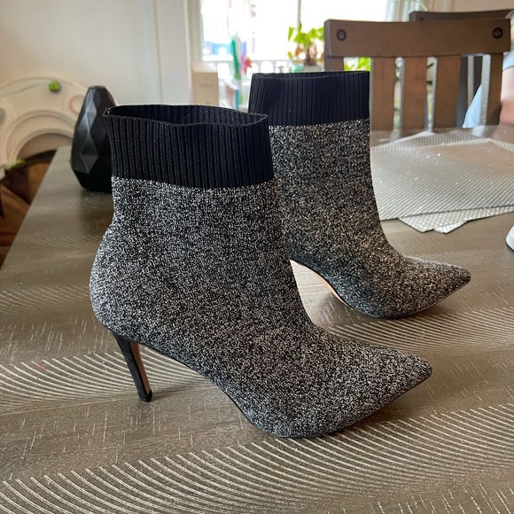 Black and silver, never worn. Fits like a sock. - Picture 2 of 4